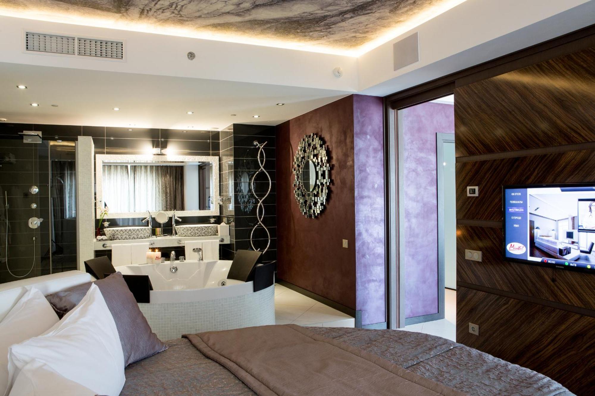 טרוסקבץ Mirotel Resort And Spa חדר תמונה Suite